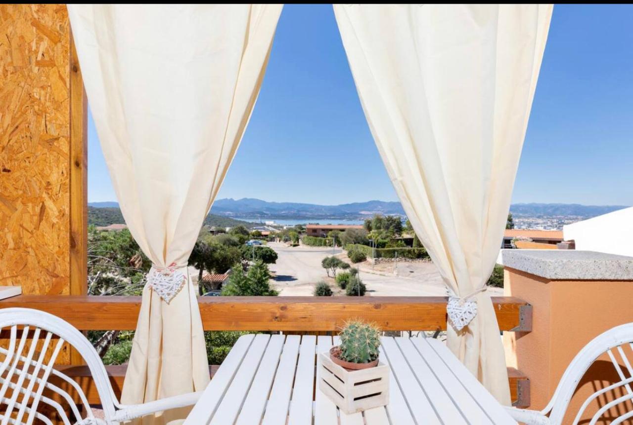 Casa Sharon Appartamento Vista Mare Ad أولبيا المظهر الخارجي الصورة