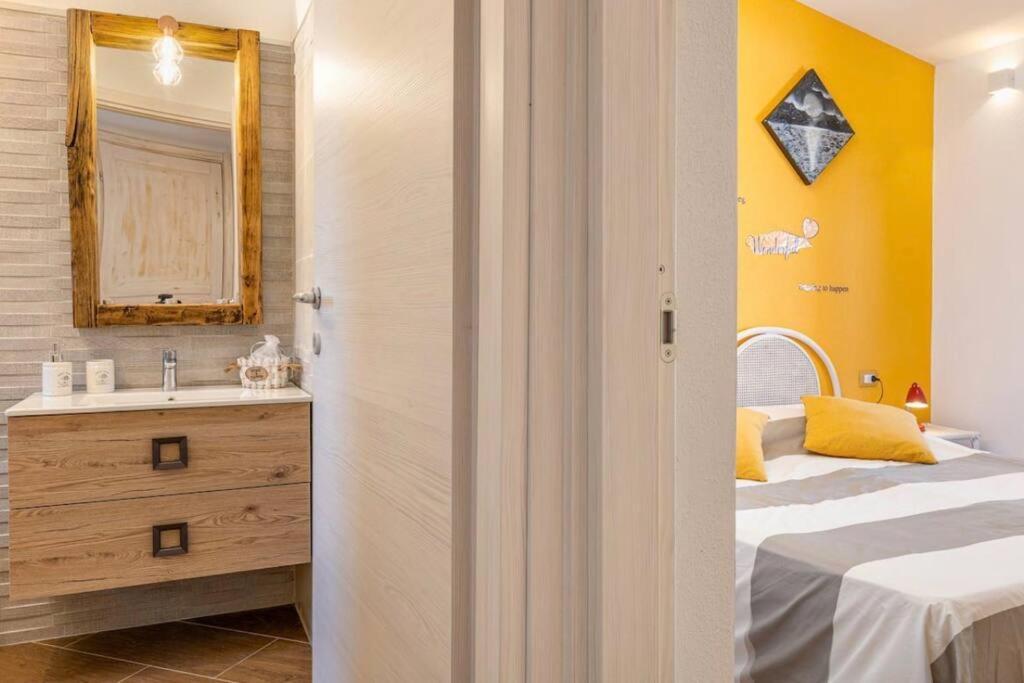 Casa Sharon Appartamento Vista Mare Ad أولبيا المظهر الخارجي الصورة